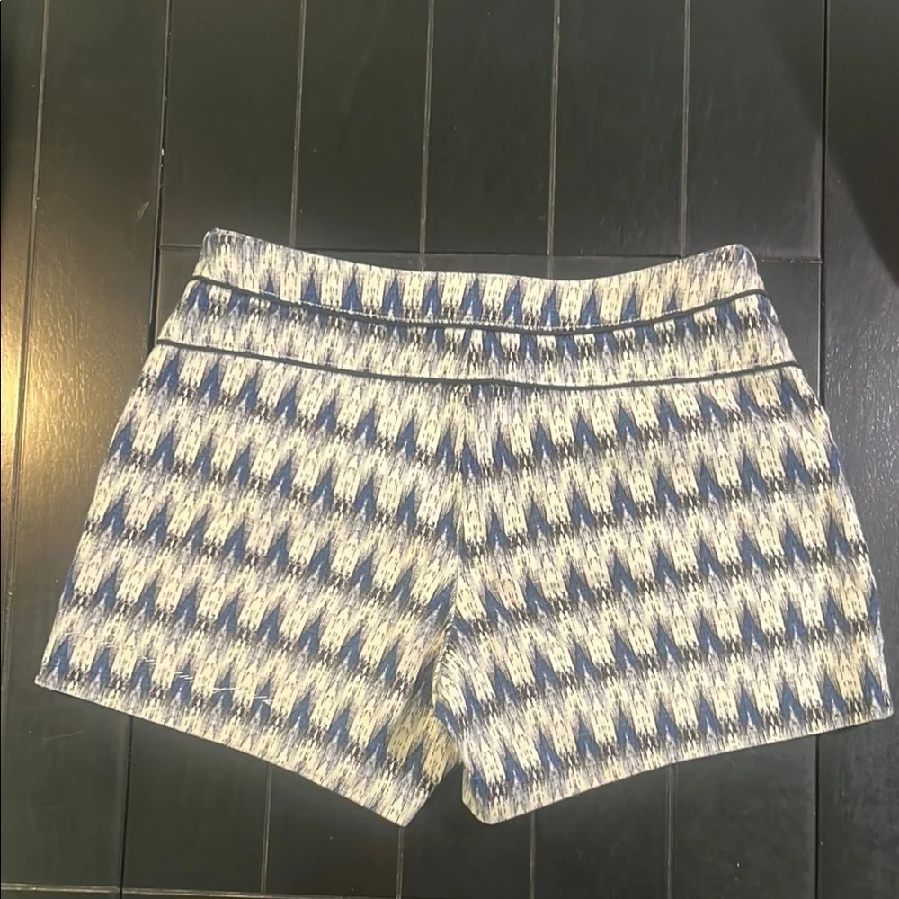 Anthropologie Cartonnier Larimar Ikat Shorts Blue Motif Size 2